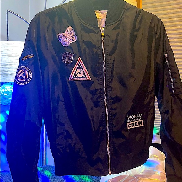 Cute Fit Bomber Jacket With Custom Patches! - Picture 1 of 6